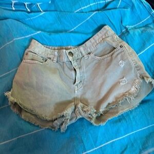 FREE PEOPLE CUTOFF DISTRESSED DENIM JEAN SHORTS SIZE 27